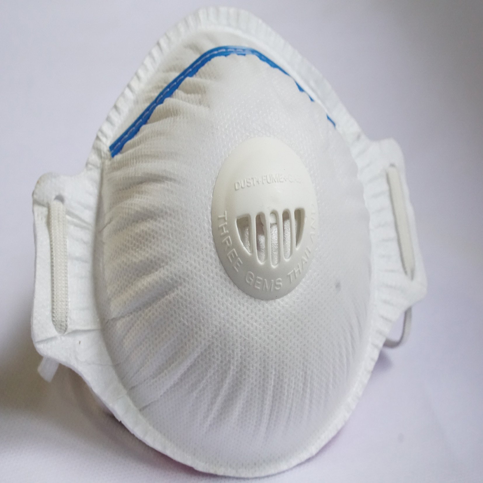 Mask TG-191V     หน้ากากกระดาษปั้มขึ้นรูป ใช้สำหรับป้องกันฝุ่นละเอียด , ป้องกันการกระจายของเชื้อโรค เหมาะสำหรับโรงงานอุตสาหกรรมที่มีฝุ่นมาก