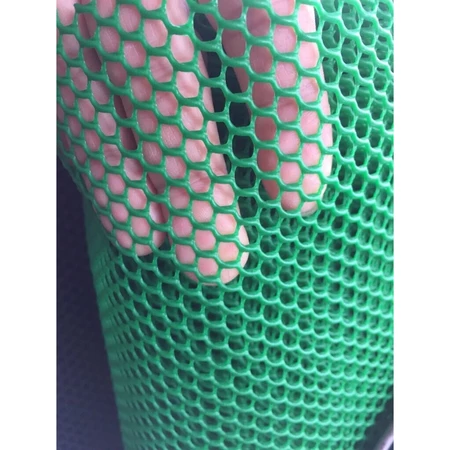 ยกม้วน 30 เมตร ตาข่ายพลาสติก สูง 90 ซม. ยาว 30 ม. สีดำ/เขียว