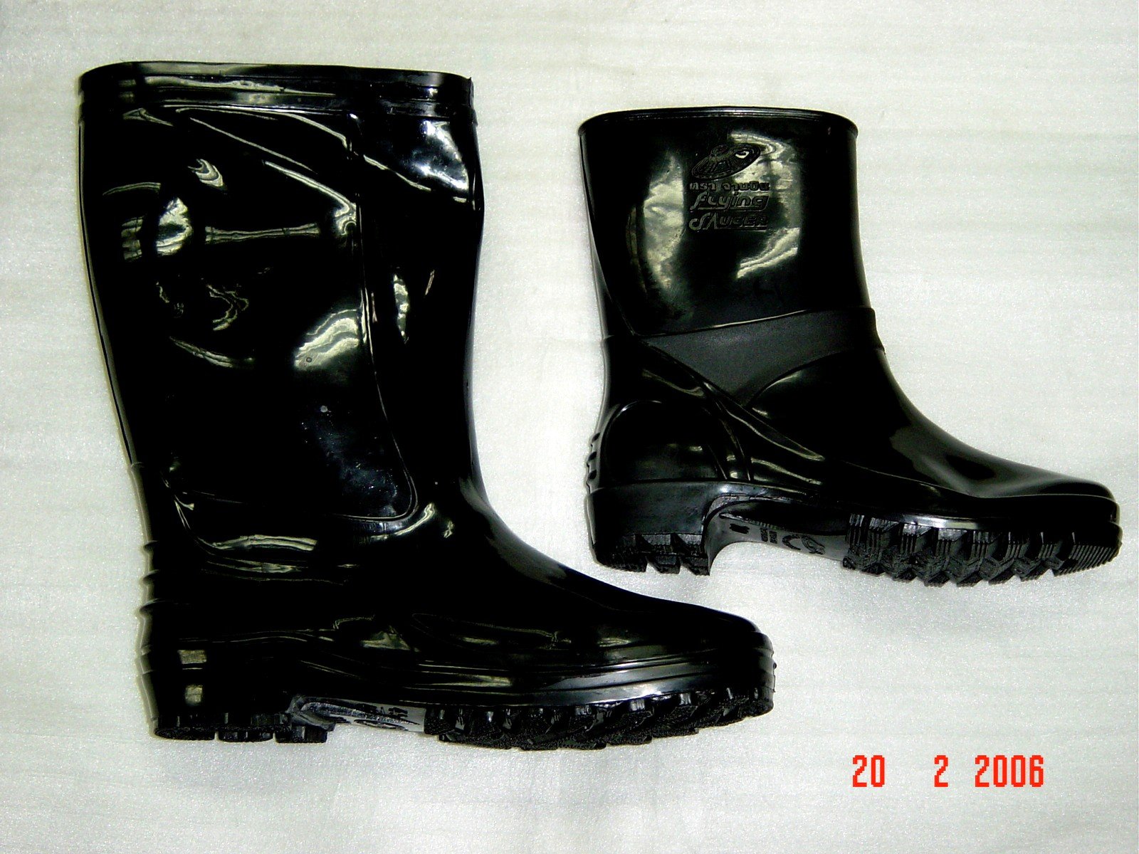 รองเท้าบู้ทสีดำยาว