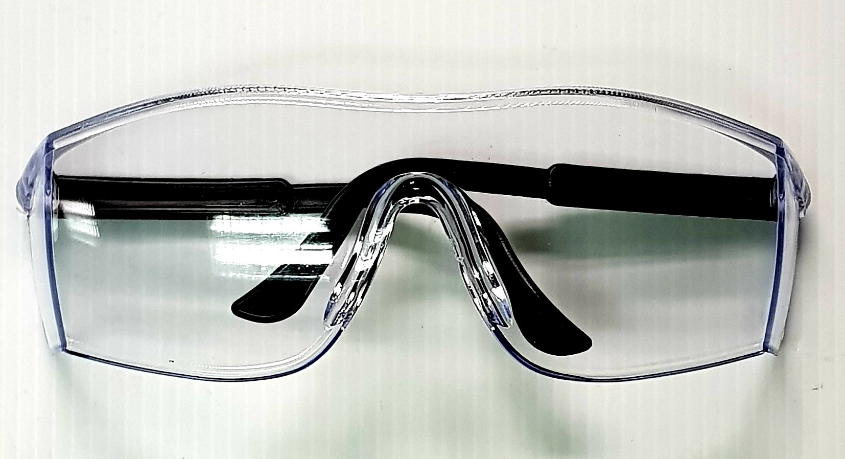 แว่นตากันสะเก็ด