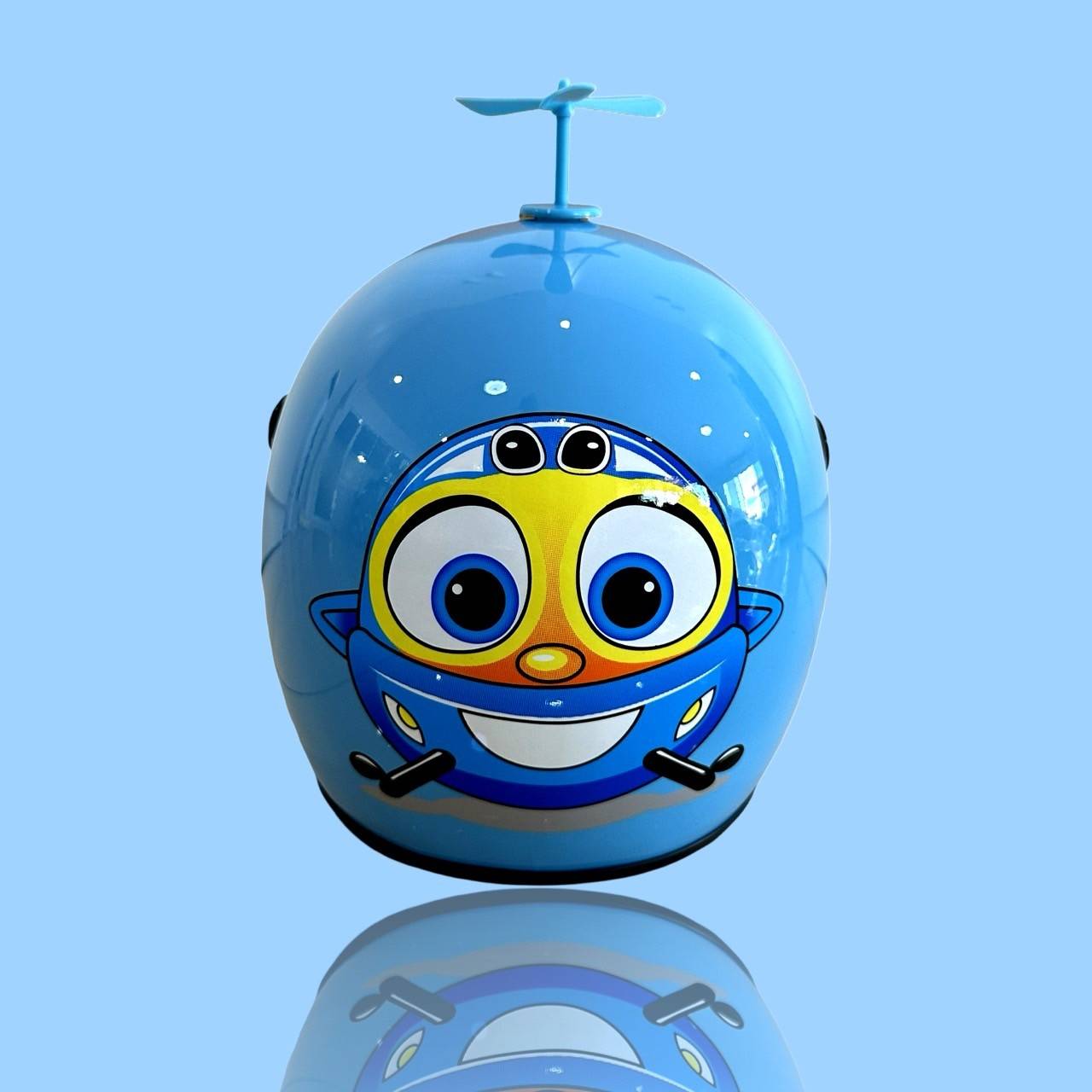 หมวกกันน๊อคสำหรับเด็ก และผู้ใหญ่ ตัดสติ๊กเกอร์ตามแบบ